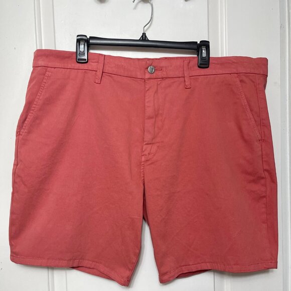 New Joe's The Brixton Straight 8.5" Inseam Shorts in Mineral Red Size 40 - Picture 4 of 10